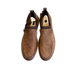 Born Men's Chestnut Brown Suede Slip-On Loafers